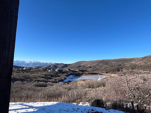 4th image of 303 S Clyde Lake Dr
