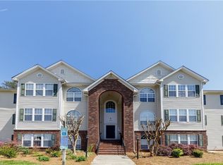 160 James Rd UNIT 3D, High Pt, NC 27265
