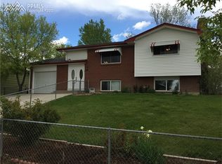 7137 Metropolitan St, Colorado Springs, CO 80911