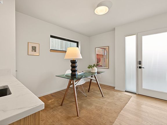 4th image of 4619 N Campbell Ave #8
