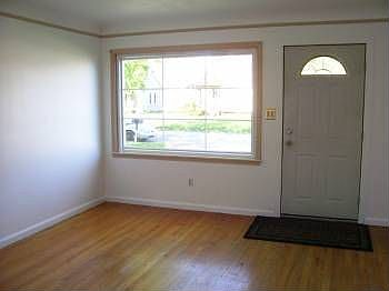 5th image of 85 Camley Dr