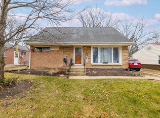 18605 Klimm Ave, Homewood, IL 60430