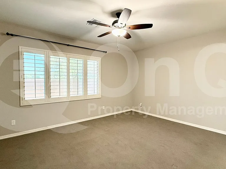 1477 E Hummingbird Way — Photo 7