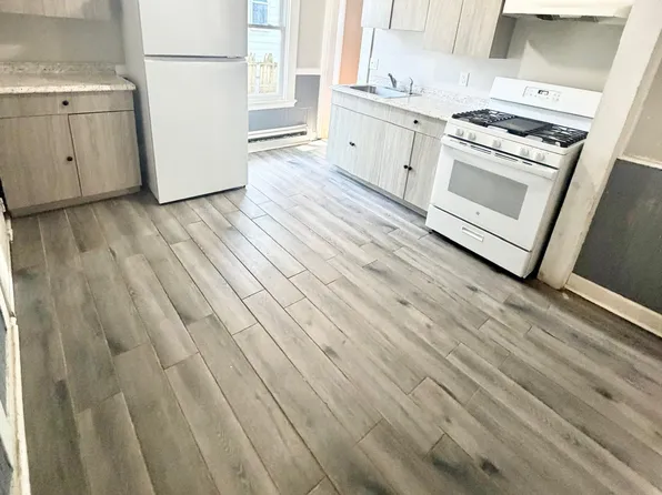 457 Edgewood Ave #1, New Haven, CT 06511