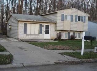 24795 Orchid St, Harrison Township, MI 48045