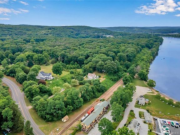 16 South Side Bluff
