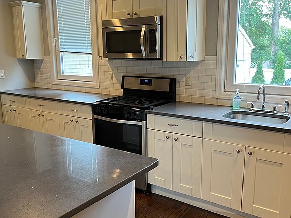 3rd image of 58 Pace Dr APT 1
