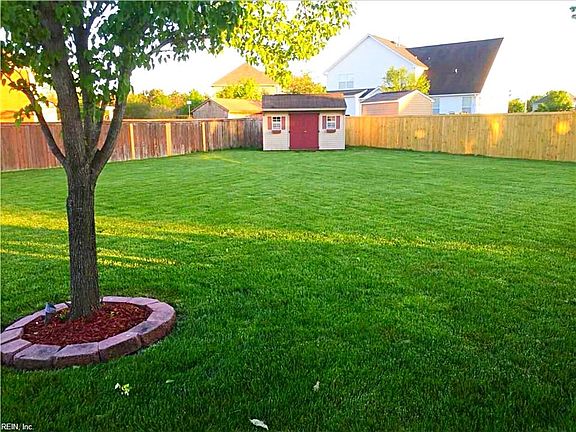 4th image of 614 Mile Creek Ln