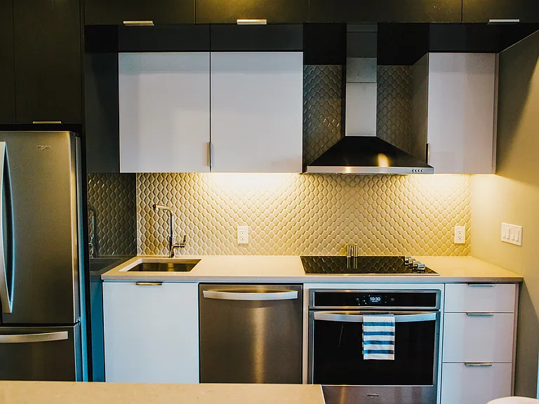 835 Sterling Lyon Pkwy — Photo 17