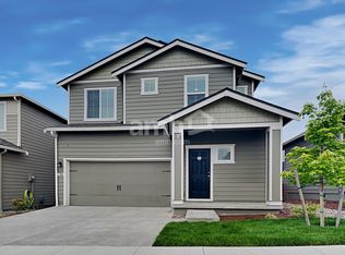 1306 W 16th Ave, La Center, WA