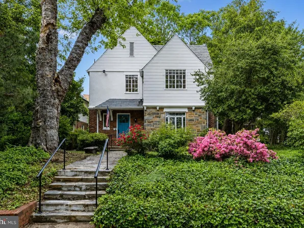 3721 Massachusetts Ave NW, Washington, DC 20016