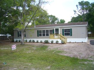 6734 Applewood Dr, Zephyrhills, FL 33544