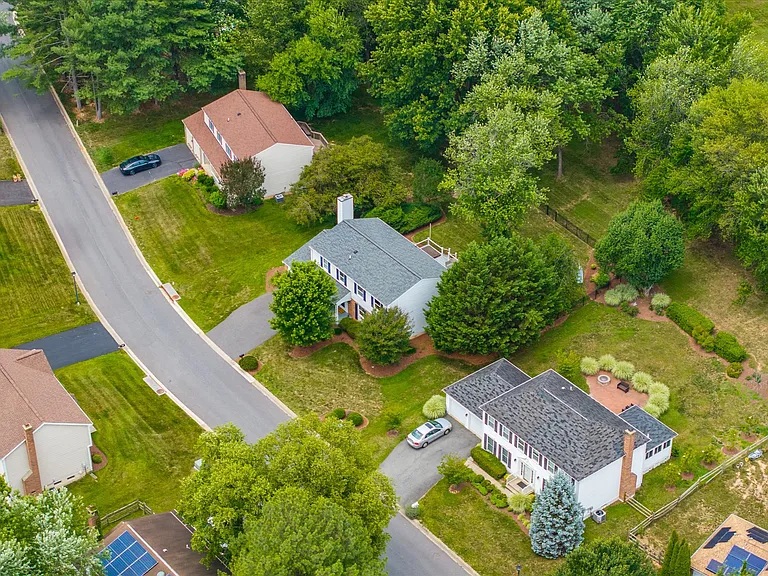 11209 Maine Cove Dr — Photo 41