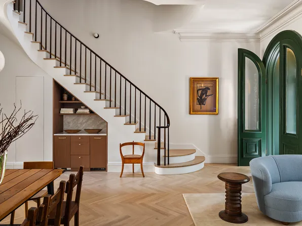 205 Clinton Street image 1 of 38