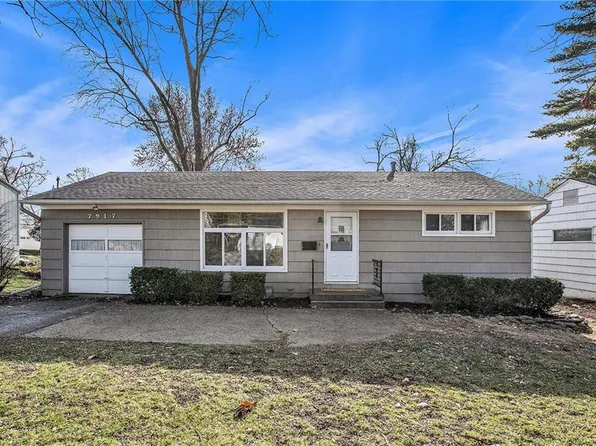 7917 W 86th Ter, Overland Park, KS 66212