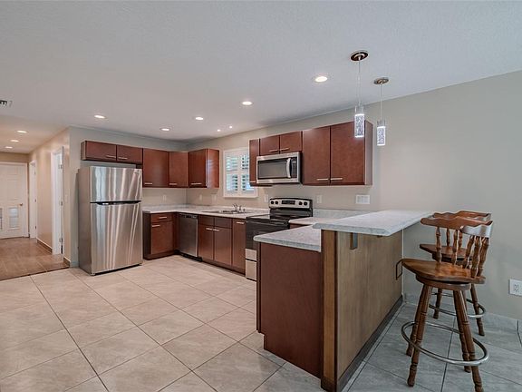 5th image of 501 Bryan Rd #B