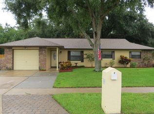 965 Williamsburg Dr, Titusville, FL 32780