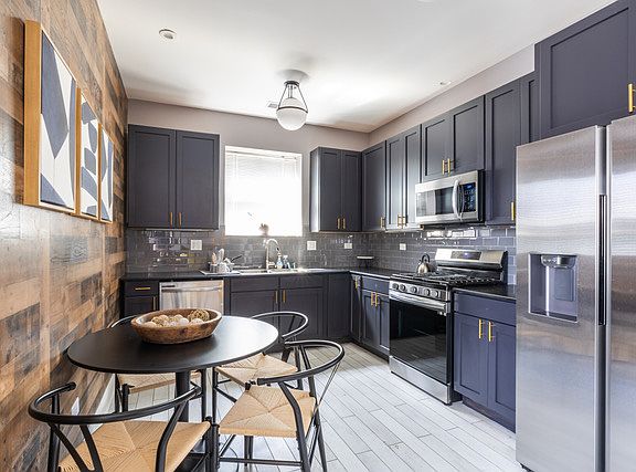5th image of 6156 S Kenwood Ave #1E