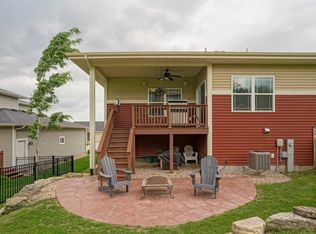 9401 Silverstone Ln, Verona, WI 53593