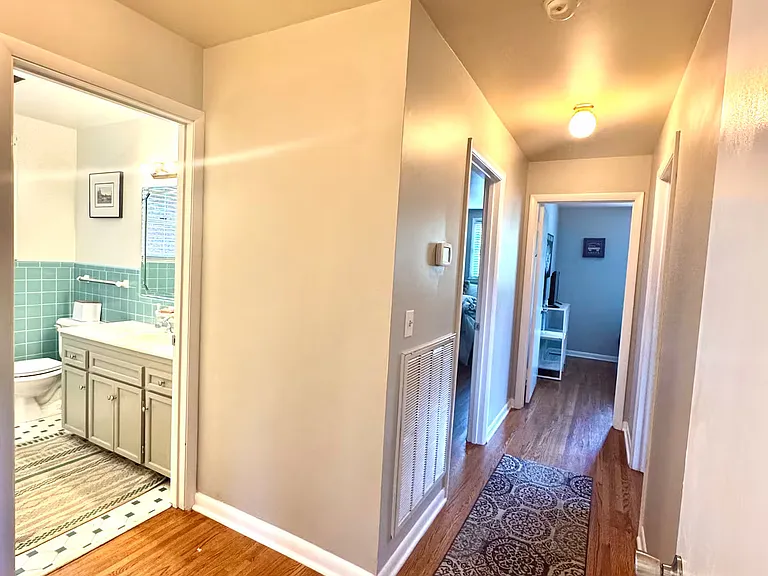248 Sterling Rd — Photo 11