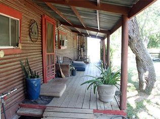 812 Bateman Rd, Red Rock, TX 78662