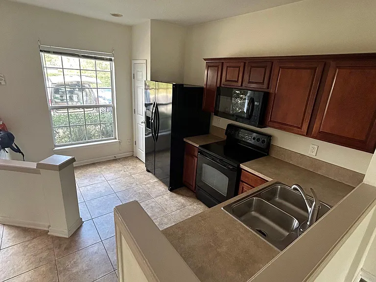 3541 Nightscape Cir — Photo 12