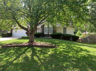 8016 Appleton Ave, Raytown, MO 64138