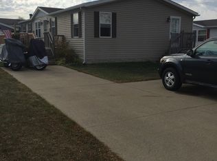 4735 Spring Creek Dr, Howell, MI 48843