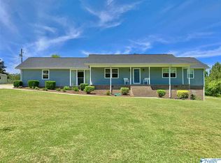 1800 Whites Chapel Rd, Gadsden, AL 35901