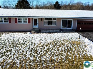 315 Long Lane Rd, Walnutport, PA 18088