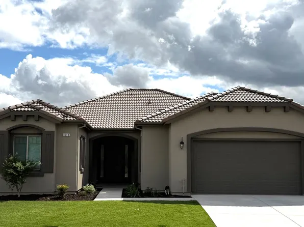 8698 N Privado Ct, Hilmar, CA 95324