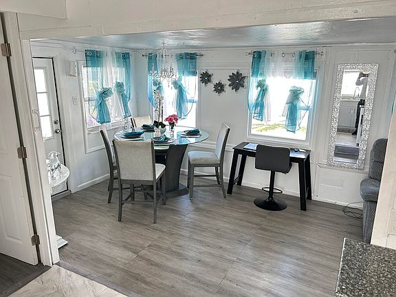 3rd image of 1325 S 33 Road