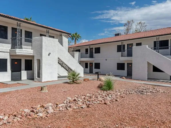 Dash, 1755 Palm St, Las Vegas, NV 89104
