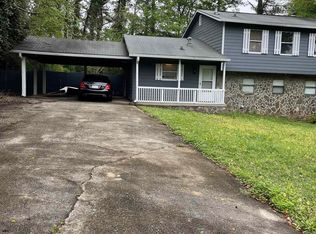 67 Farmdale Ct, Jonesboro, GA 30238