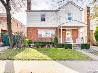 7650 168th St, Fresh Meadows, NY 11366