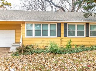 307 E 38th Pl, Tulsa, OK 74105