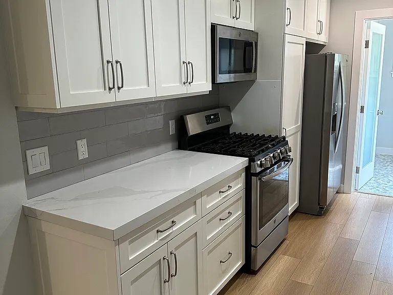 2125 Fidler Ave — Photo 18