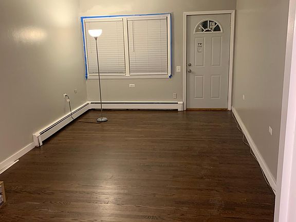 3rd image of 4020 W 103rd St #2