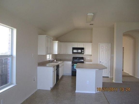 2nd image of 5617 Calf Creek Dr