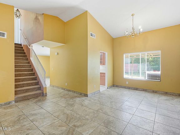 4th image of 2614 W Newgrove St