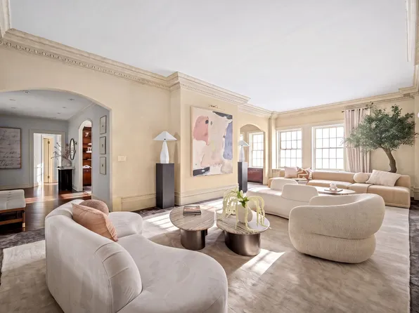 45 East 66th Street image 1 of 24