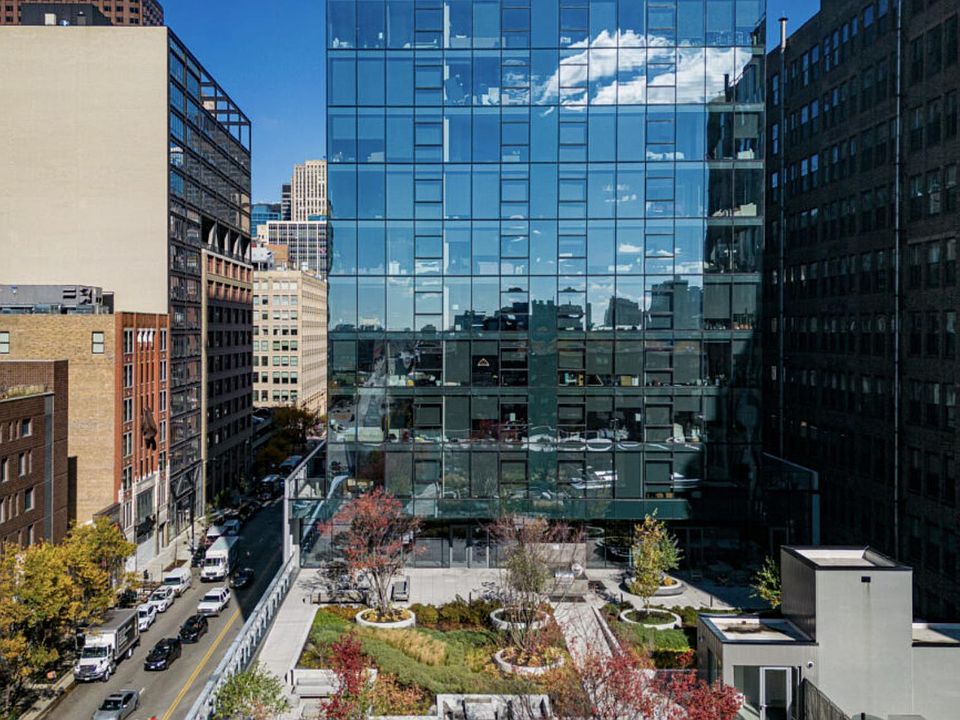 1st image of 715 S Clark St #2509