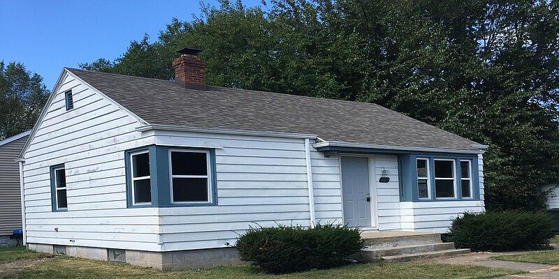 1st image of 905 Goodland Ave