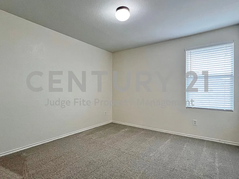 1724 Quails Nest Dr — Photo 24
