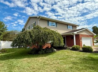 476 Jefferson Rd, Newark, OH 43055