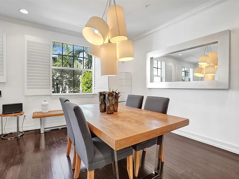 381 E Cannery Row Cir — Photo 10