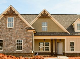 1248 Whitlow Xing #2J, Bishop, GA 30621