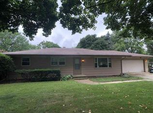 3040 Dallas Rd, Rockford, IL 61109