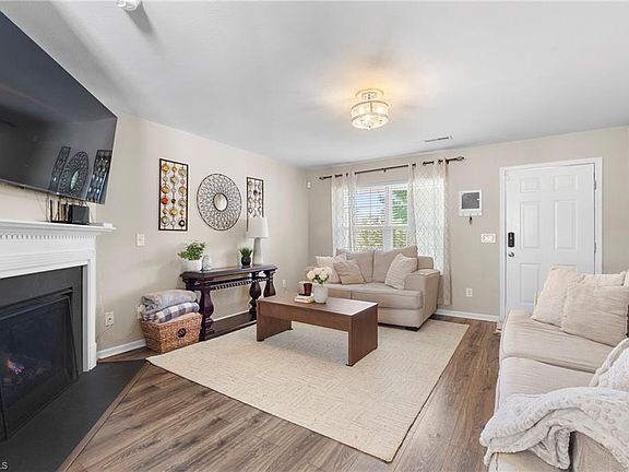 5th image of 2336 Waverly Dell Dr SE