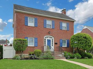 54 Bowman Avenue, Rye Brook, NY 10573